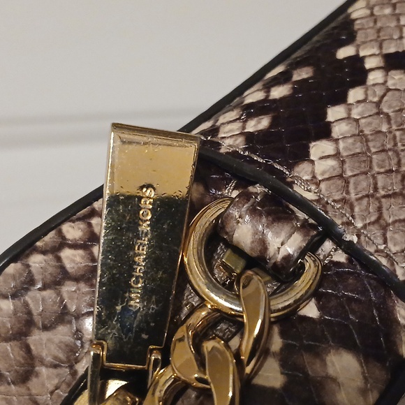 Michael Kors Snakeskin Print - Picture 9 of 16